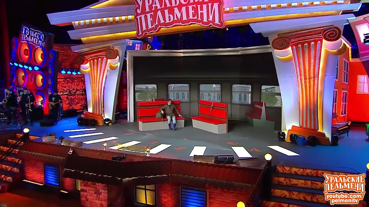 Уральские Пельмени - Уморительная картина! Когда все хотят откосить от работы в огороде..Ну, кому знакомо?