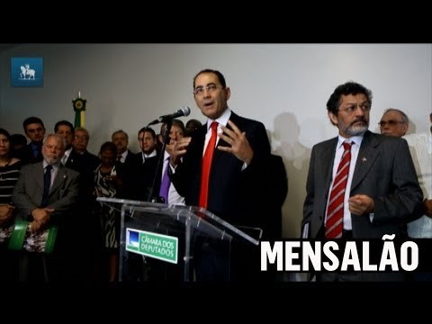 Em cartilha, João Paulo Cunha faz acusações a Barbosa