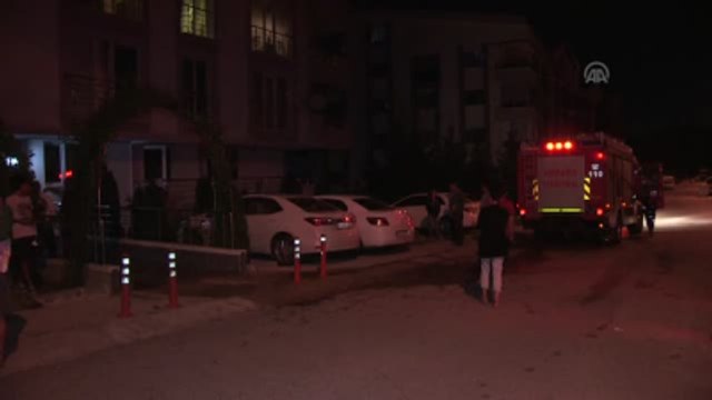 Çankaya'da Bir Apartmanın Giriş Katında Yangın