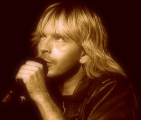 Près des auto tamponneuses  Renaud  live ♥♫♥