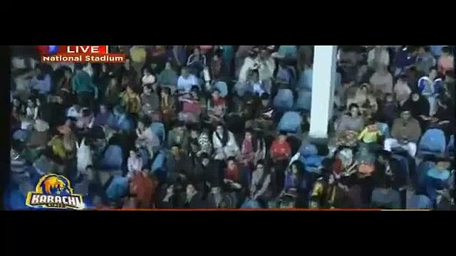 Governor Ishrat Ul Ibad Playing National Anthem On Guitar