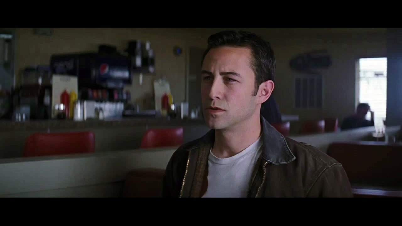 Looper - Extrait (1) VF