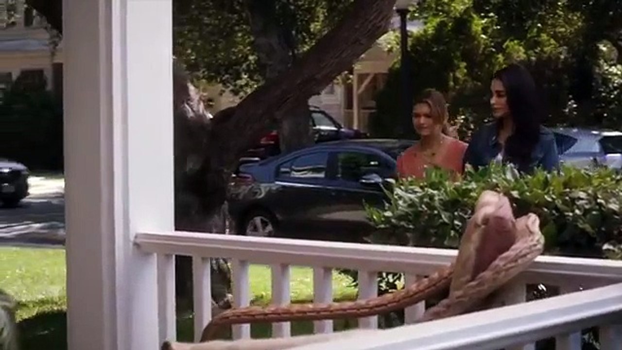 Pretty Little Liars - Extrait (2) S06E11