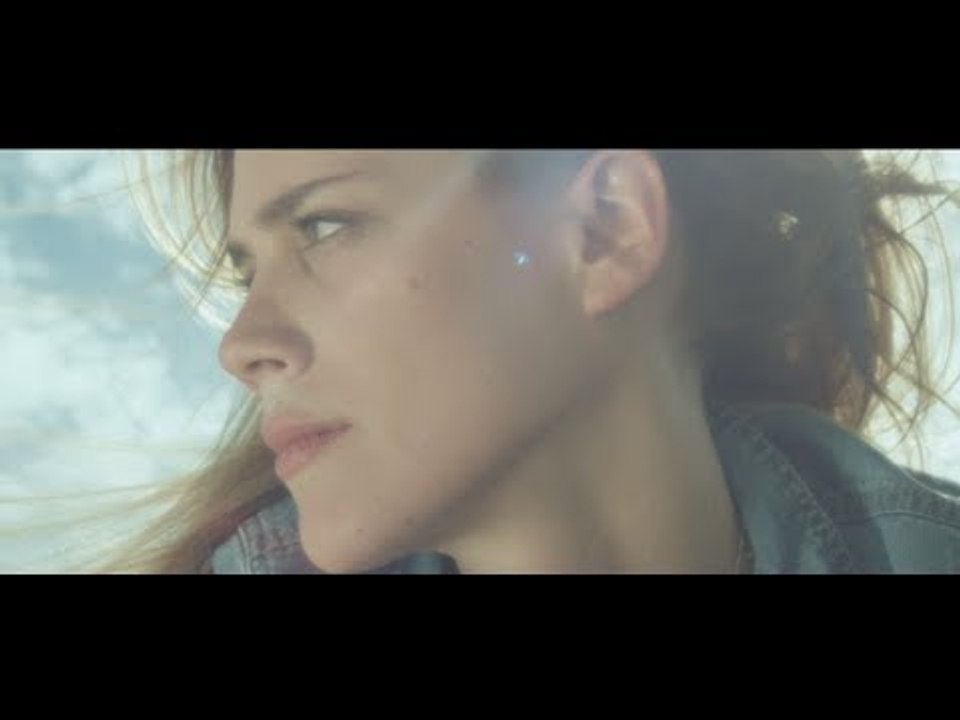Combostar feat. Mani Hoffman - Free