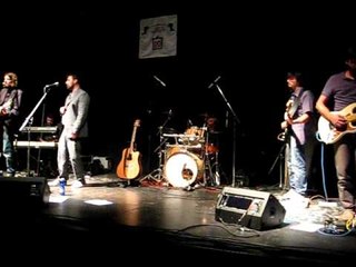 Instant Karma - Virginiana Miller feat. Gigi dei Perturbazione