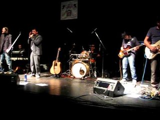 Julia - Virginiana Miller feat Gigi dei Perturbazione