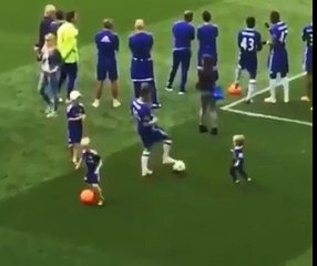 Eden Hazard Doing Amazing Skills With His Son