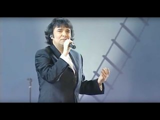 Renato Zero - "Medley Uno" - Figli del sogno, 2004 (Live -Video Ufficiale)