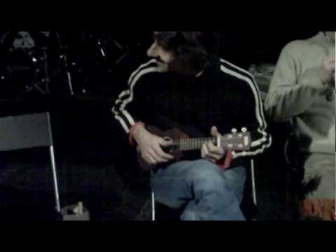 Elio e le Storie Tese Tour Diary 2010 - acoustic soundcheck