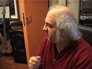 Studentessi Sessions 08 - Christian goes sperimental