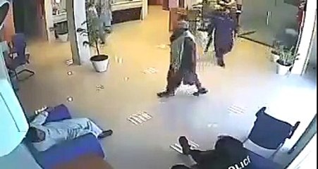 CCTV Footage of Standard Charterd Bank Robbery in Karachi