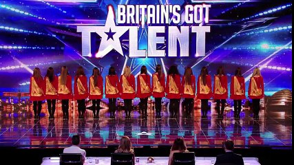 Les claquettes c'est dépassé ? Ho que non ... la preuve, c'est énorme !