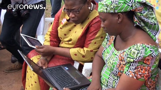 Власти Нигерии связались с Боко Харам после видео с заложницами