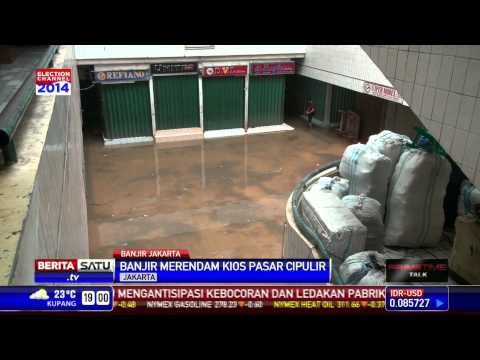 Pasar Cipulir Terendam Luapan Kali Pesanggrahan