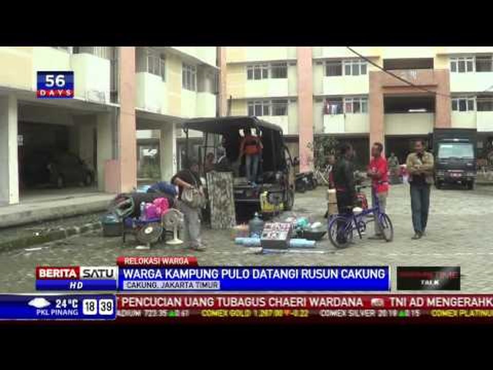 Warga Kampung Pulo Meninjau Rusun Komarudin