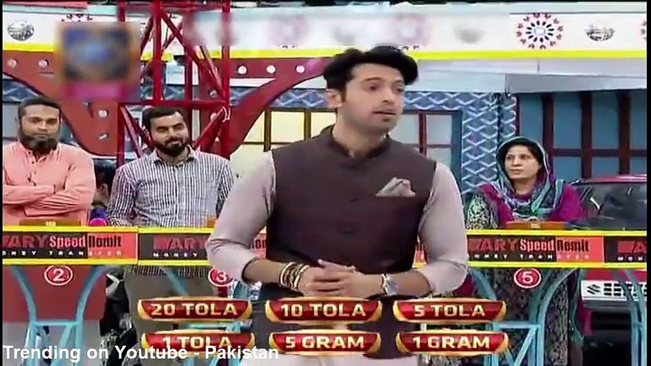 Lalach Main Andhi Aurat 2 Cars se Hath Dho Bethee Dekhen -Jeeto Pak