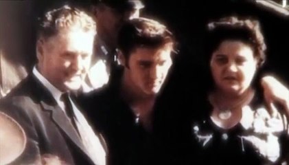 ☆ Elvis Presley ☆  Lives On ☆  By Skutnik Michel