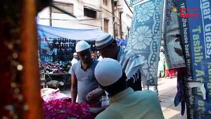 RJ Naved Went To Muslim Area - Spoke Against Hindus! What Happened Next Is Pure Gold!