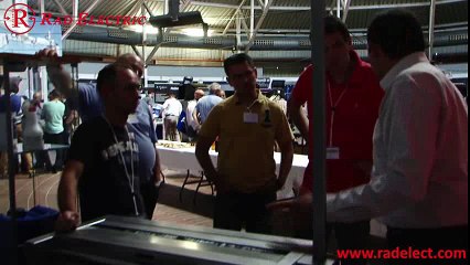 AB دستگاه های نصب قطعات الکترونیکی و لحیم کاری برد شرکت ای بی