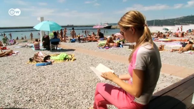 В Италии мужчины и женщины отдыхают на пляже отдельно (16.08.2016)