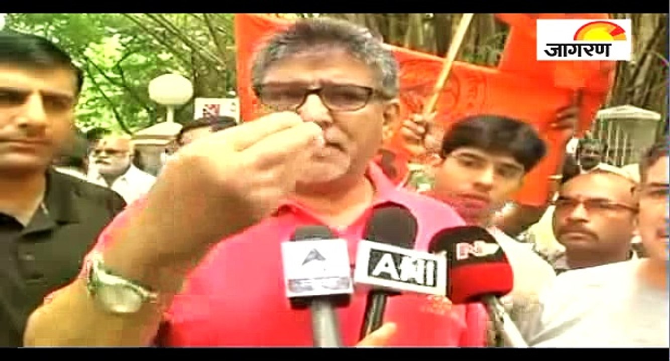 चश्मदीद से सुनिये,कश्मीर की आजादी के समर्थन में लगे नारों का सच