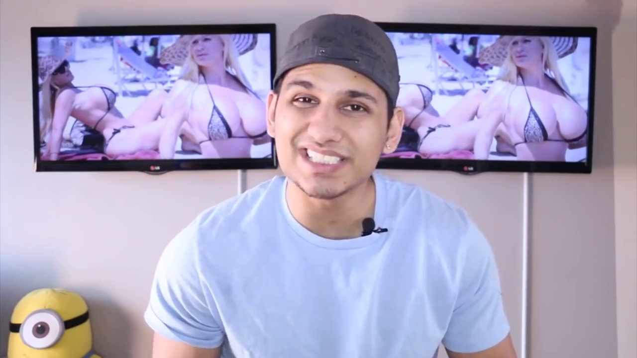 Celonis. Elliot giles. Even bigger. Big melons. Even bigger.