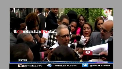 Monseñor Agripino Nuñez en su llegada a la toma de posesion RD 2016-Video