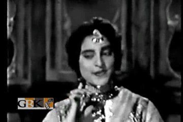 NASEEM BEGUM - CHANDI SE BARH KAR GORI MORI GORI RE - FANOOS