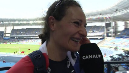 Quand Usain Bolt félicite Mélina Robert-Michon