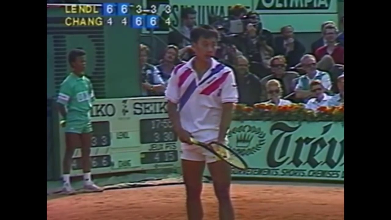 Top 10 Unexpected Shots in Tennis