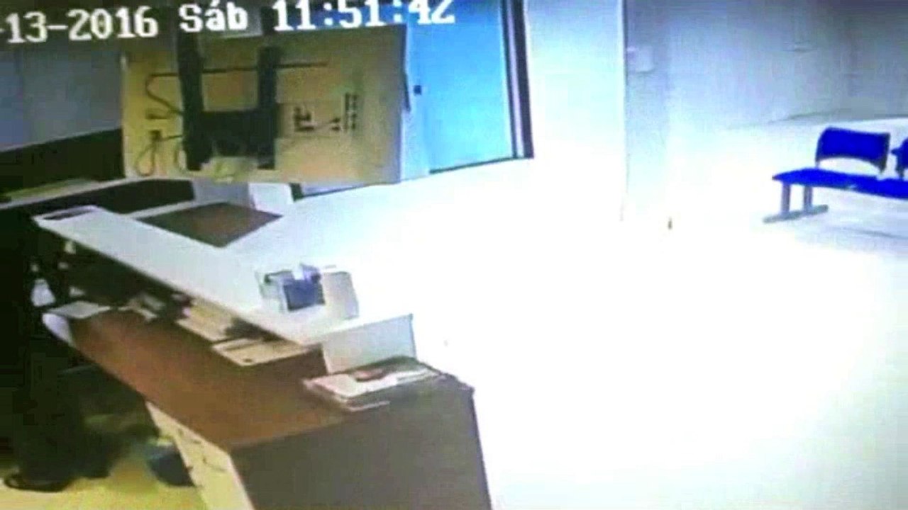 Nove pessoas são feitas de reféns em clínica odontológica