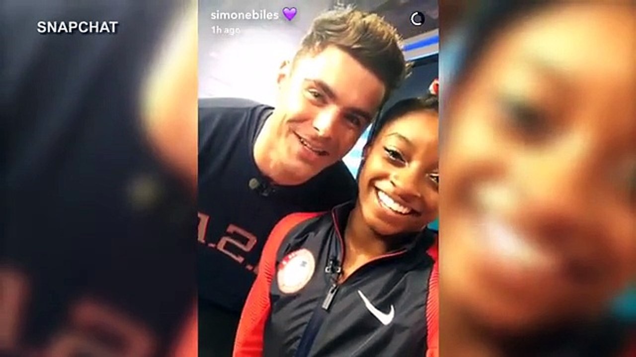 Olympian Simone Biles gets kiss from celebrity crush Zac Efron