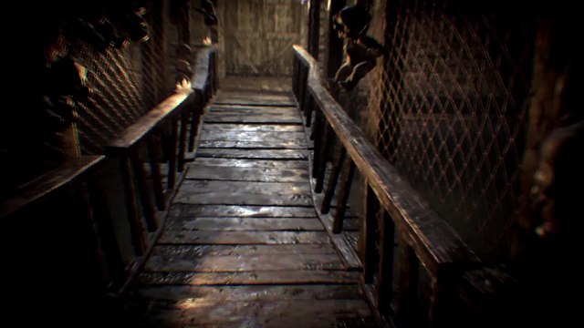 Resident Evil 7 biohazard - gamescom 2016 Lantern Gameplay Trailer