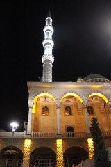 İntihar İçin Caminin Çatısına Çıktı, Sonra Darbeyi Protesto Etti