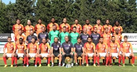 Blerim Dzemaili, Galatasaray Yeni Sezon Poster Pozunda Yer Almadı