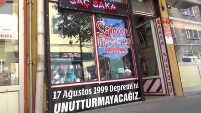 Eskişehir Depremzede Berber, 17 Kimsesiz Çocuğu Ücretsiz Tıraş Etti