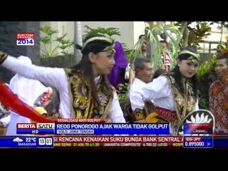 Reog Ponorogo Ajak Warga Solo Anti Golput