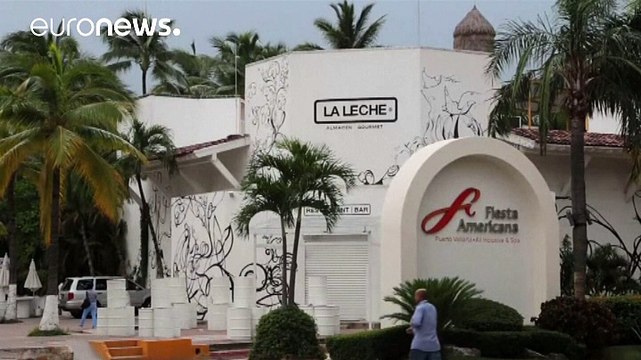 Gunmen abduct suspected drug cartel members from top Mexico tourist resort