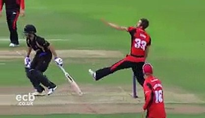 Mark Wood – Fast Bowling Sensation From England To Play against Pakistan