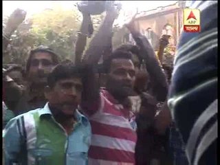 Garden rich: Iqbal's supportes agitate in Alipur court premises