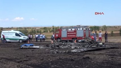 Tekirdağ' da Eğitim Uçağı Düştü; 2 Ölü-Ek Görüntülerle
