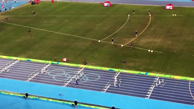 110m haies : Jeffrey Julmis termine seul sa course