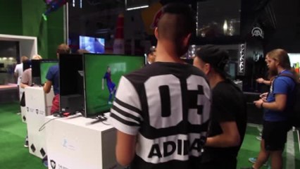 Gamescom 2016 İnteraktif Oyun ve Eğlence Fuarı Açıldı