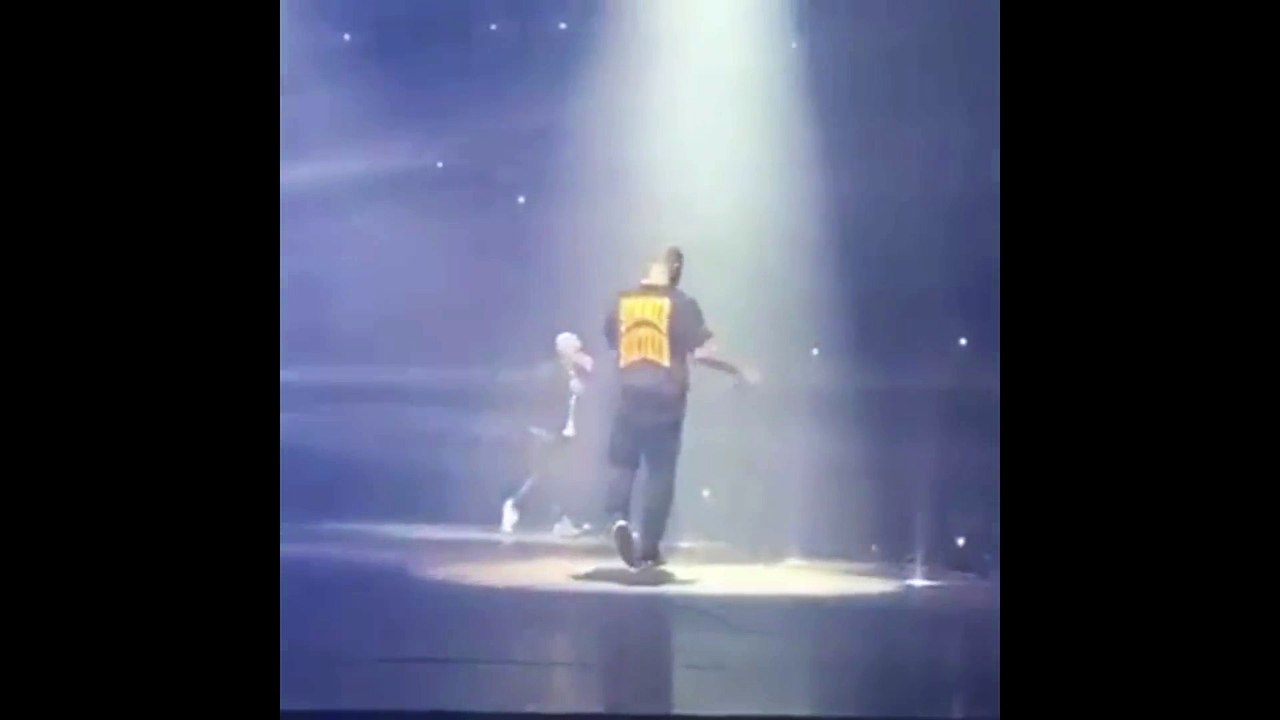 Detroit Concert 2016 - Drake Brings Out Eminem 16 August 2016