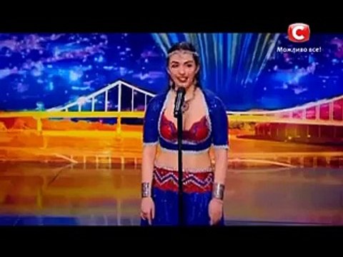 Girl Dancing On CHIKNI CHAMELI in Russia's got Talent - Video Dailymotion