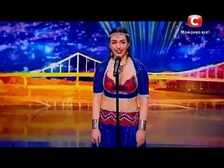 Girl Dancing On CHIKNI CHAMELI in Russia's got Talent - Video Dailymotion