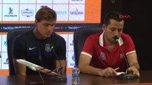 Medipol Başakşehir Teknik Direktörü Abdullah Avcı Zorlu Shakhtar Donetsk Maçı Öncesi Basın...