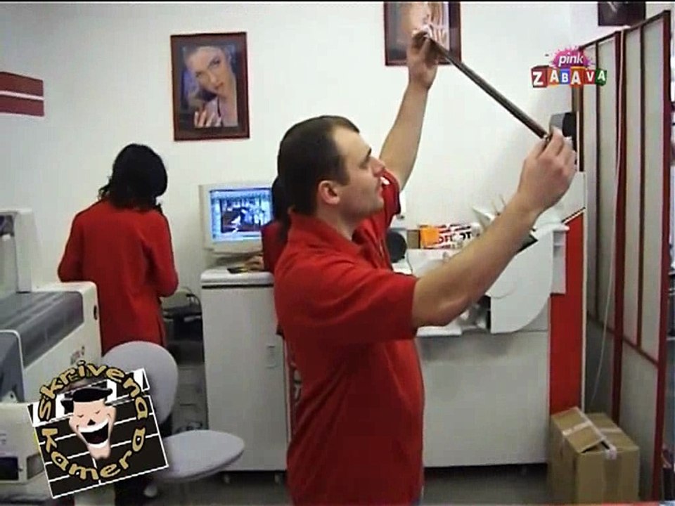 Srpska skrivena kamera - FOTO RADNJA