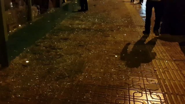 Van karakola bombalı saldırı patlama anı görüntüleri izle - 17 Ağustos 2016