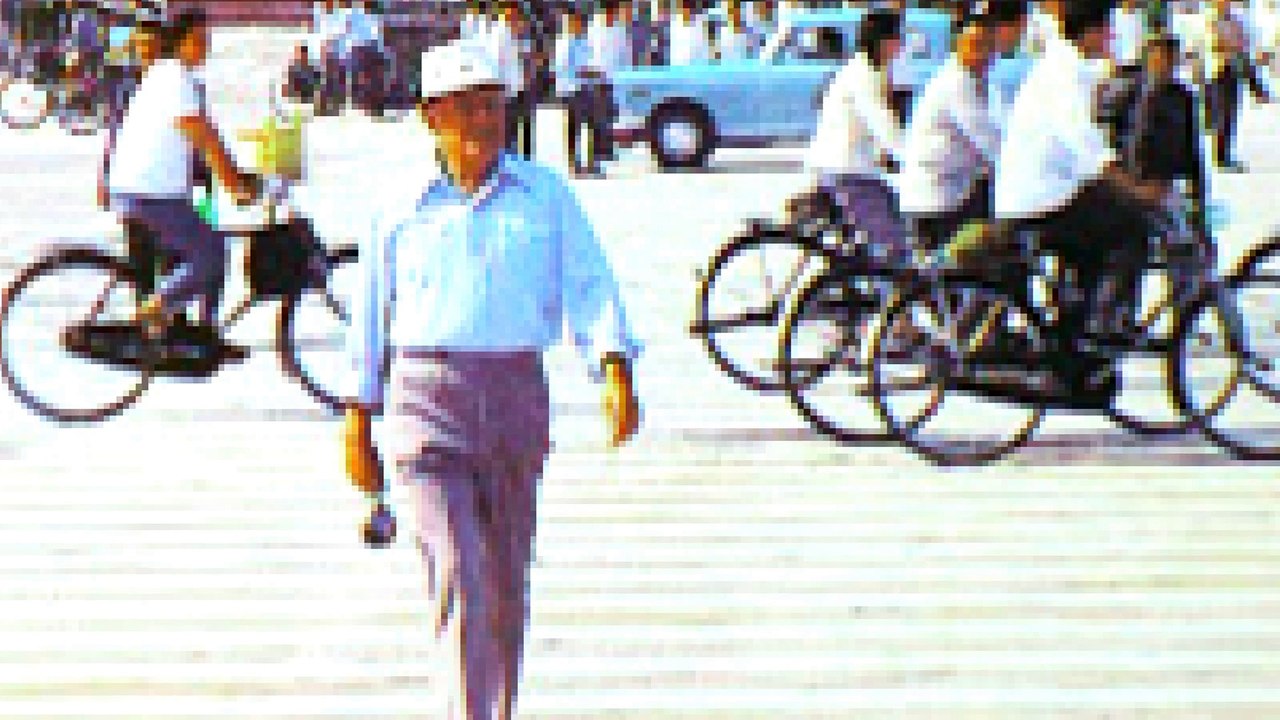 Bob Hope Was Totally Anonymous in China